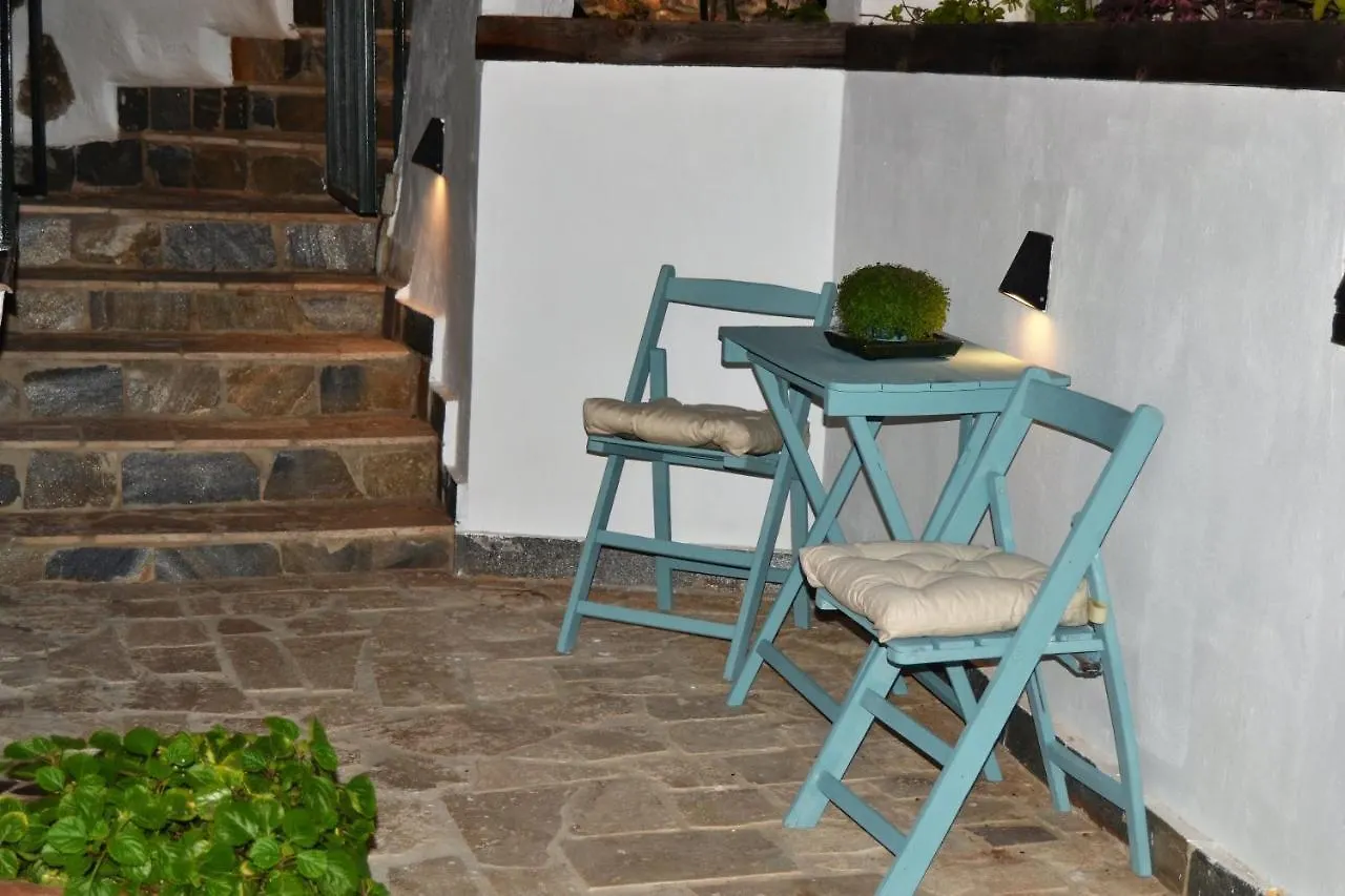 Suite Estudio Montana Τορρεμολίνος 0*,